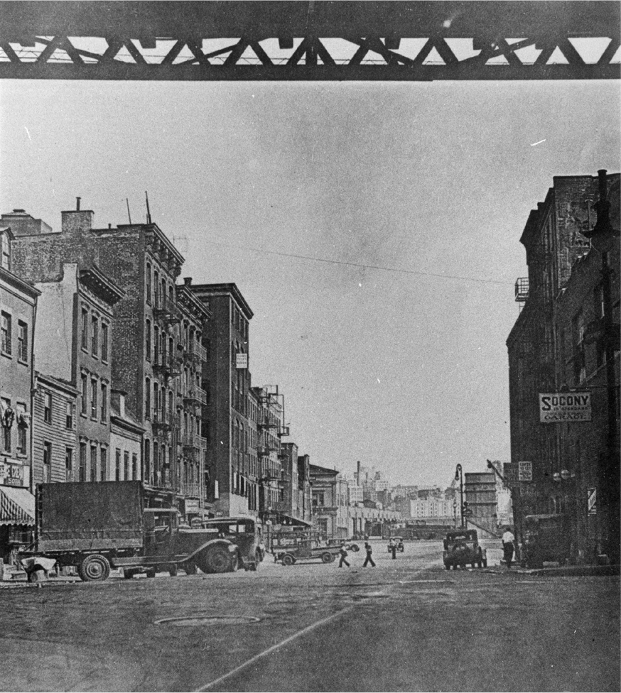 1920’s view to southeast from Pearl St.
